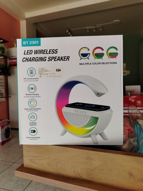 Parlante - Lampara -Cargador Media Luna BT 2301